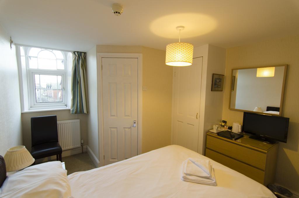 Arundel House Bed & Breakfast Whitby Exterior photo